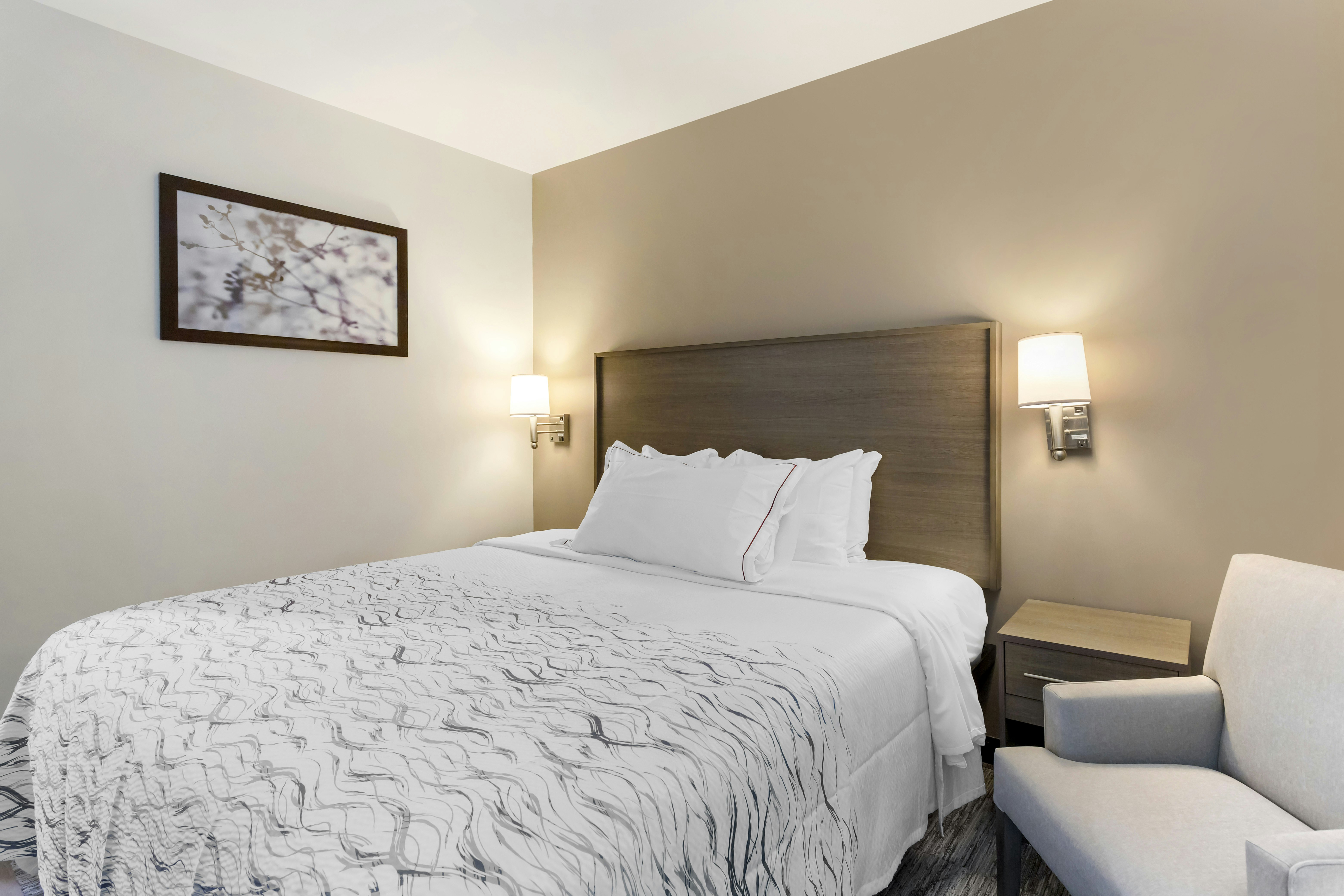SUPERIOR, KING BED, ACCESSIBLE