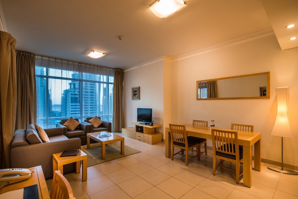 Oaks Liwa Heights 52/69