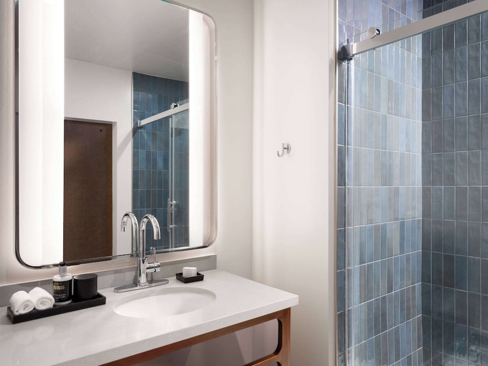 Origin Kansas City, a Wyndham Hotel 56/60