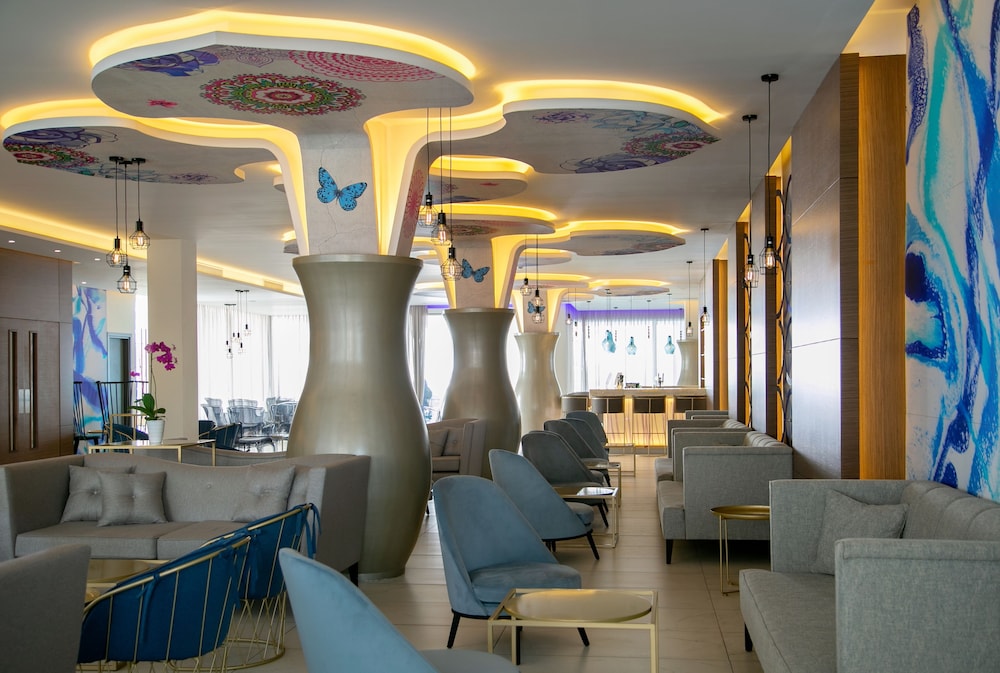 Vangelis Hotel Apartments 47/72