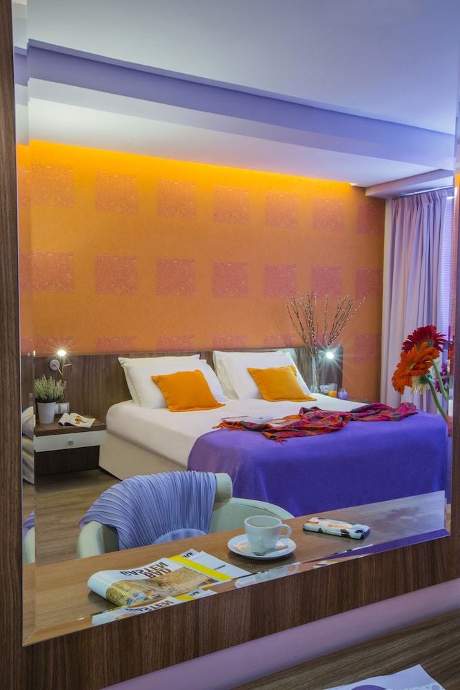 Novus City Hotel 30/38