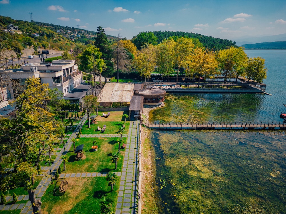 Del Lago Luxury Hotel By Saracoglu 35/49