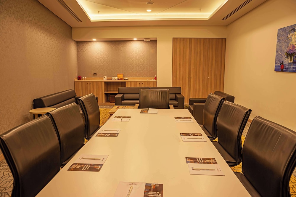 Park Inn By Radisson Istanbul Airport Odayeri 57/71