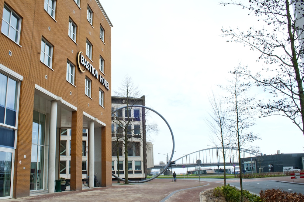 Bastion Hotel Arnhem 5/52