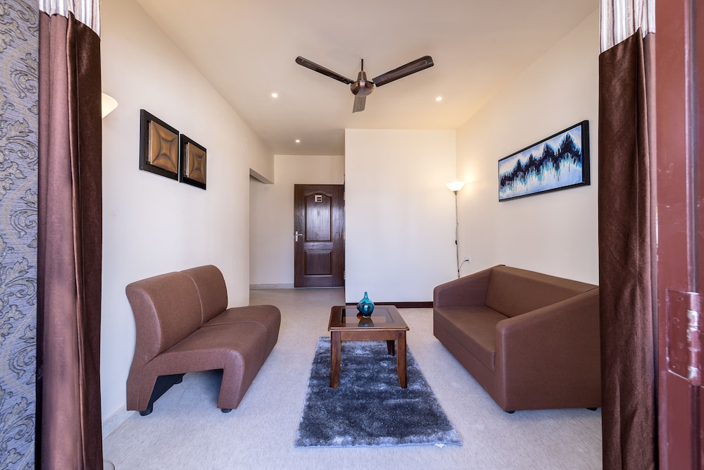 Treebo Trend Nestlay Casa 34/47