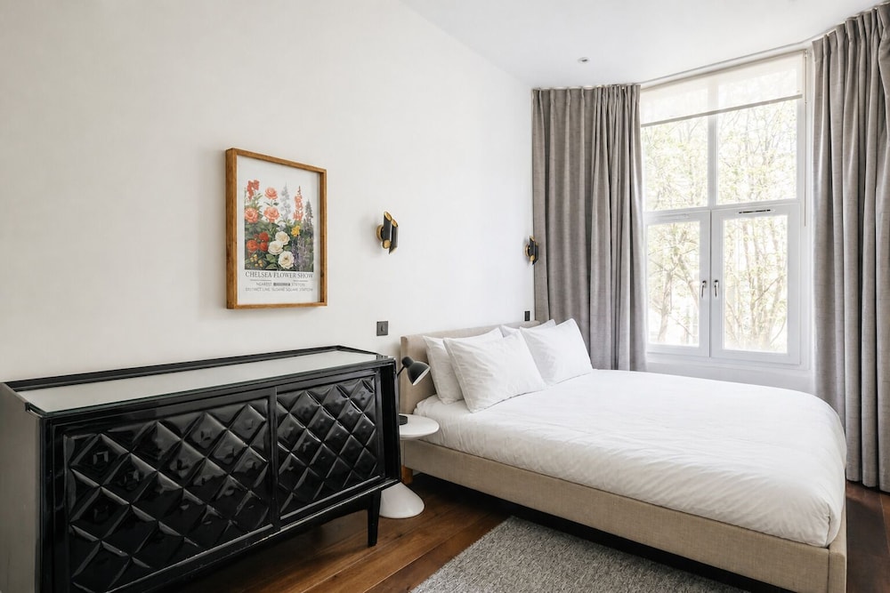The Knaresborough by Aura Collection 19/50