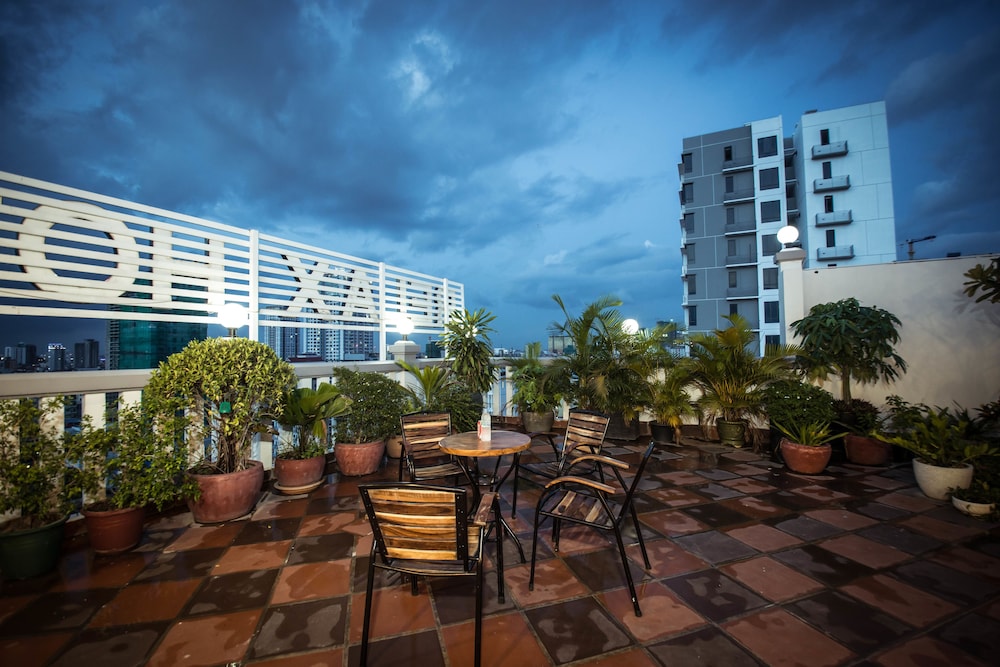 RELAX HOTEL 53/55