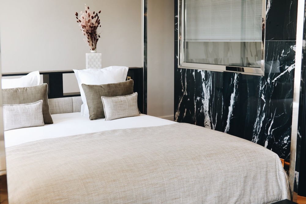 Hotel San Carlu Citadel 24/60