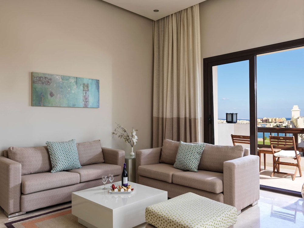 Ancient Sands Golf Resort 25/45