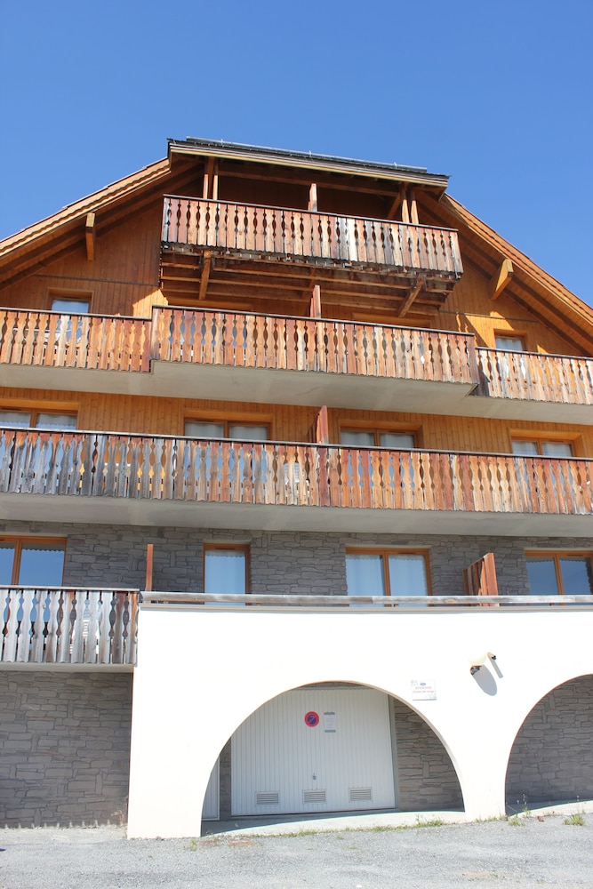 Residence Le Hameau De Praroustan in Uvernet-Fours