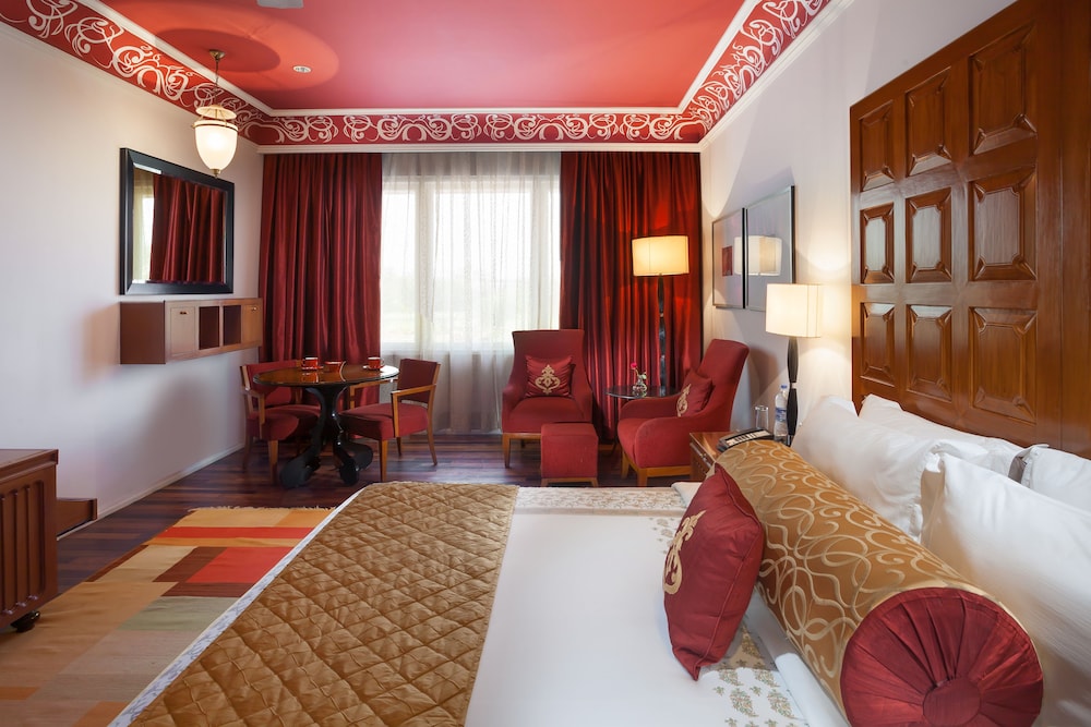 Jai Mahal Palace Jaipur 13/84