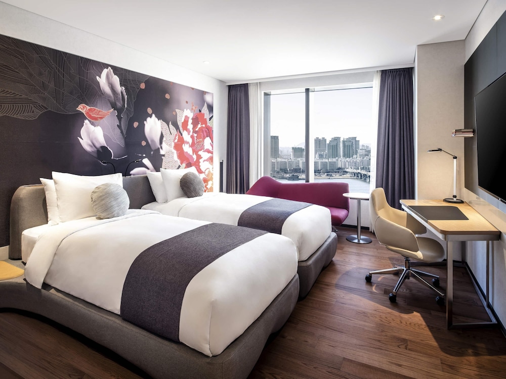Novotel Ambassador Seoul Yongsan 16/65