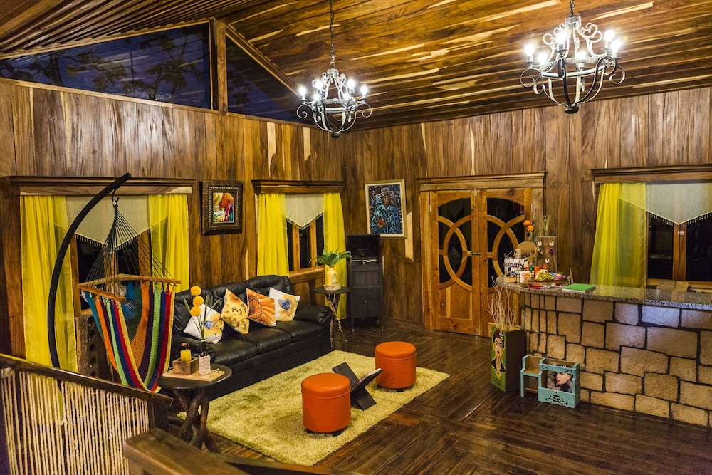 Mayan Hills Hotel 26/39