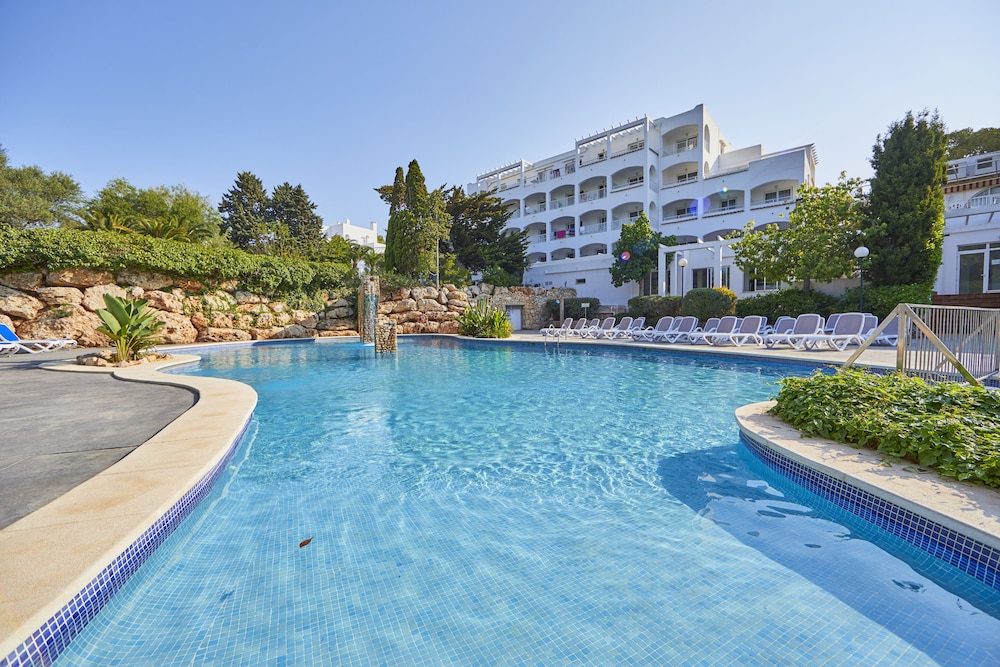 OLA APARTAMENTOS CALA D OR in CALA D OR