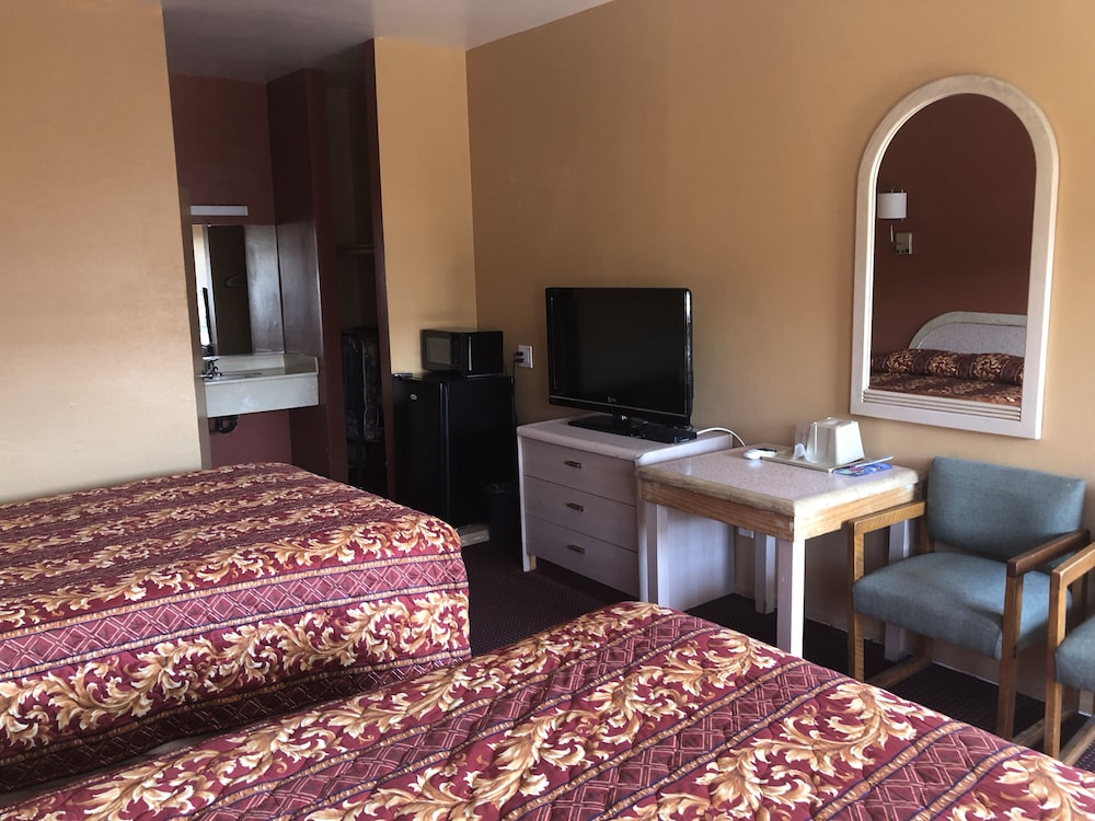 Moonlite Inn Redondo Beach 31/50