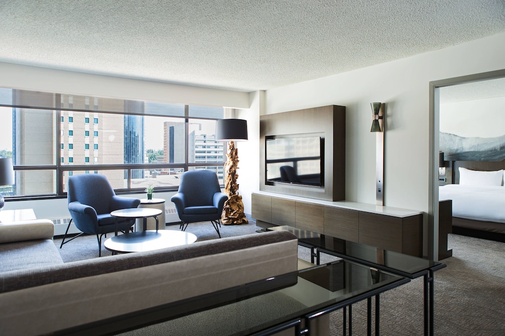 CALGARY MARRIOTT DOWNTOWN HOTEL 32/72