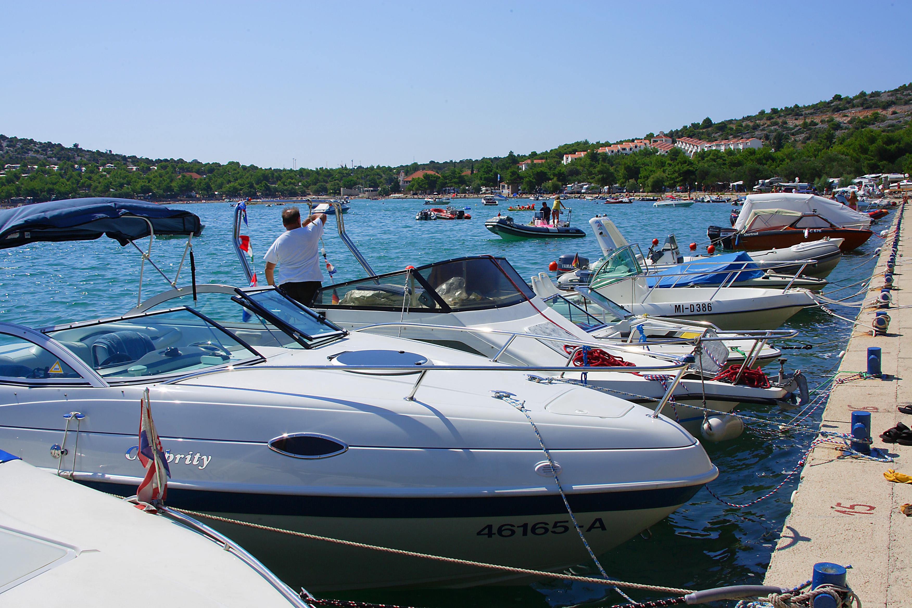 Jezera Village Holiday Resort 1/10