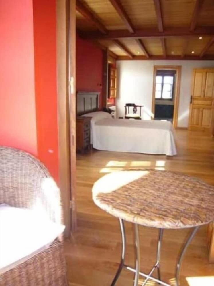 Rural La Casona De Tresali 50/50