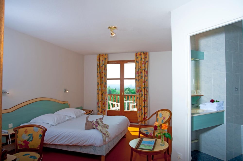 Hotel Les Bergeronnettes 35/60