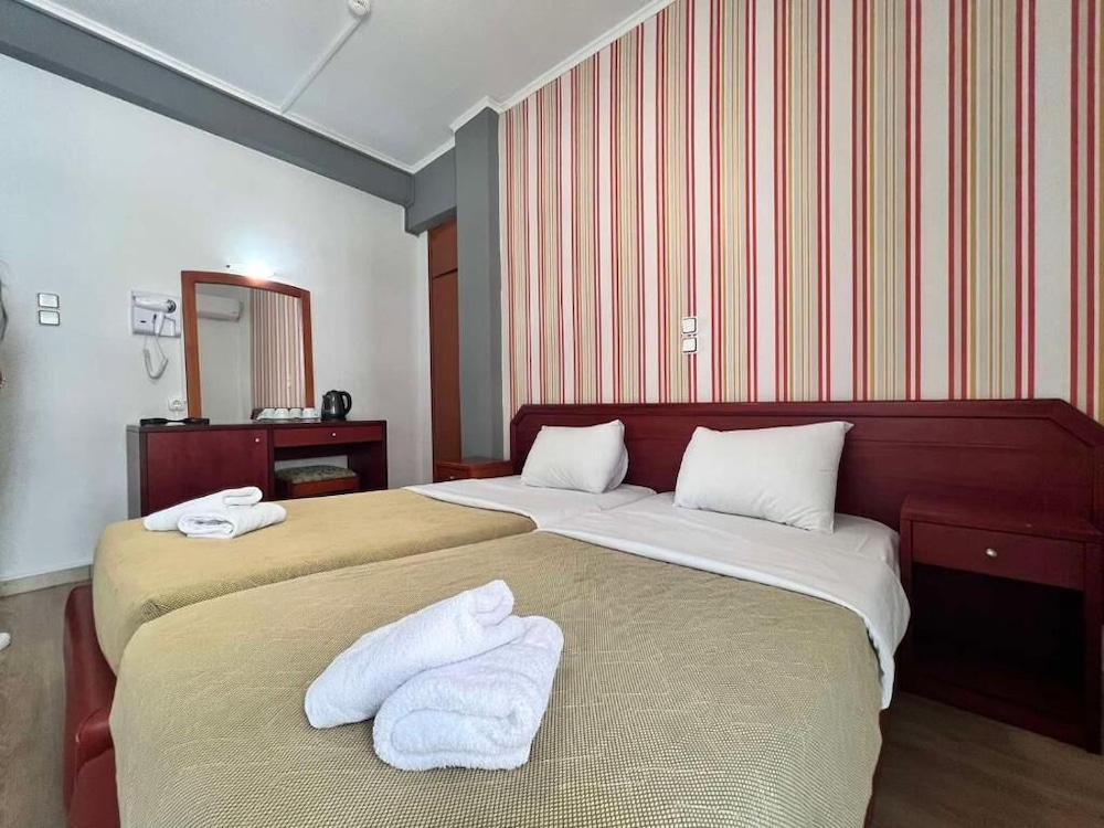 Economy, Twin Beds, Hotel Lido 3/9