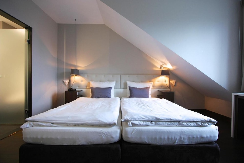 Europa Style Hotel 11/39
