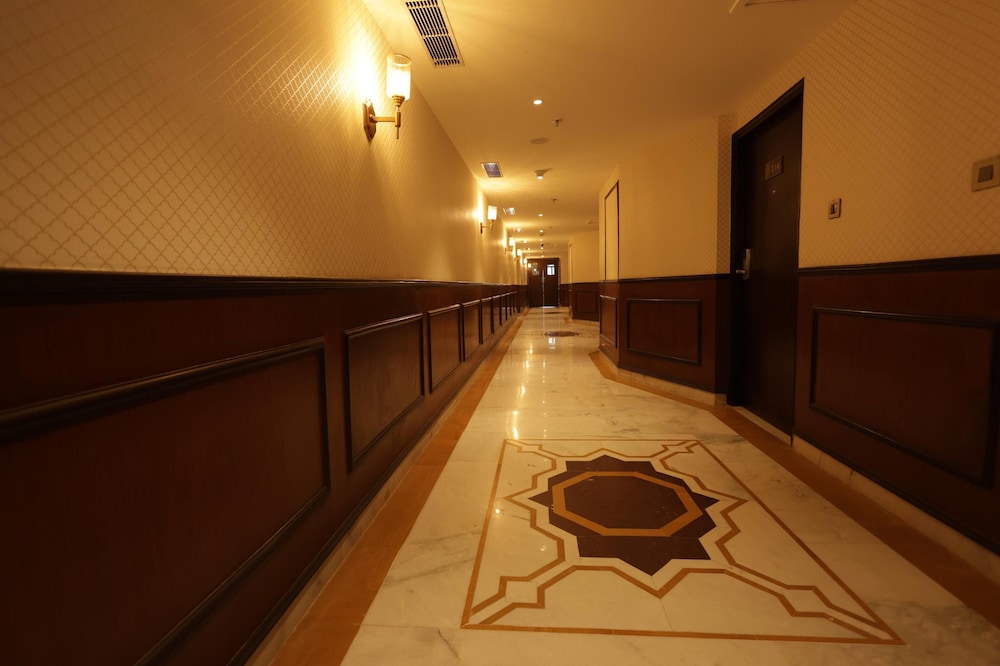Ramada by Wyndham Jaisalmer Barmer Road 44/70
