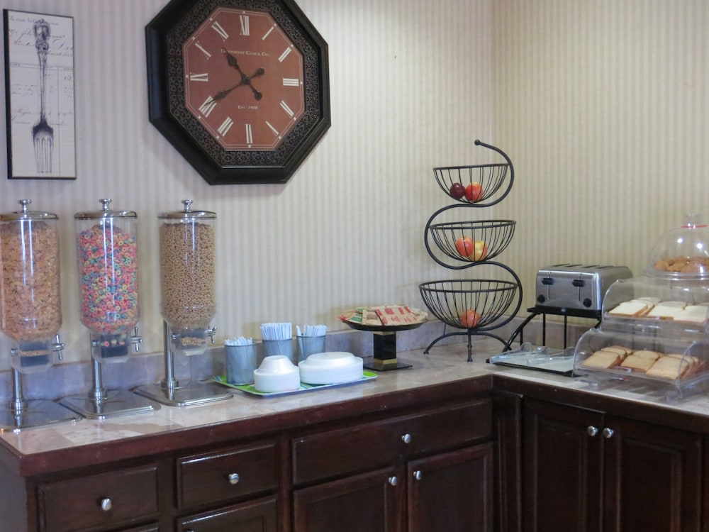 Wingate by Wyndham Savannah Gateway 35/41