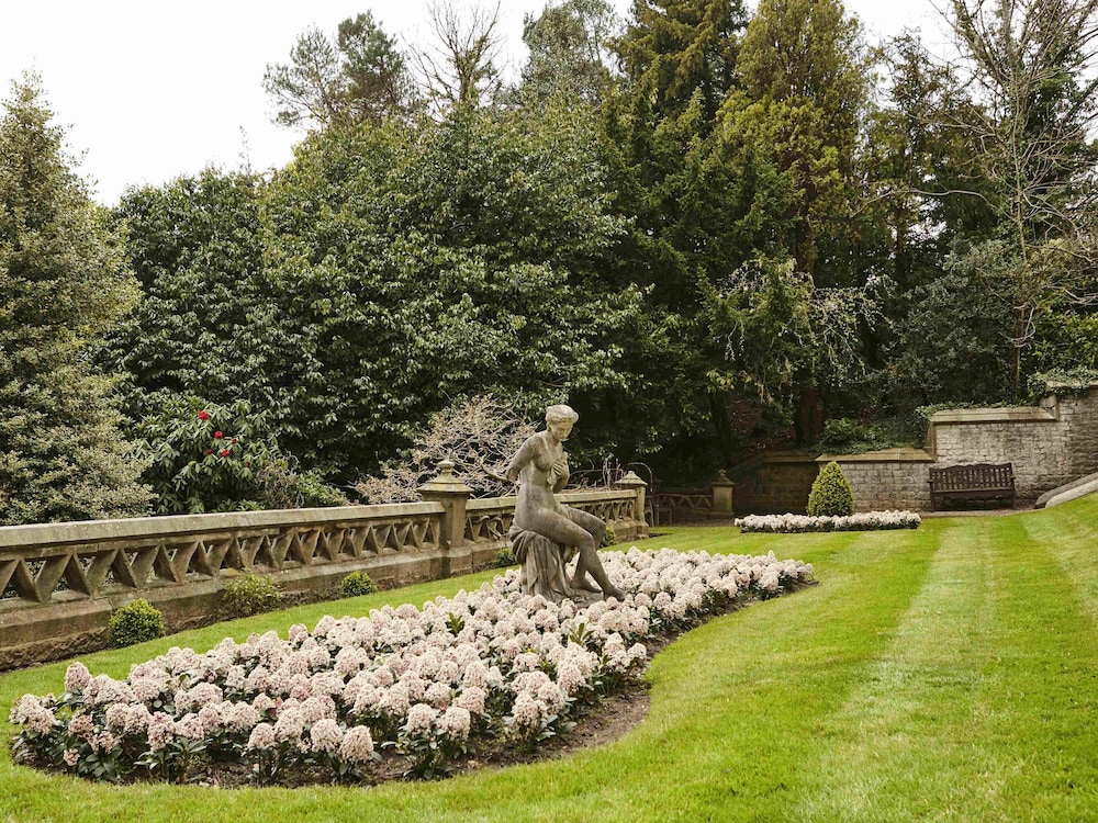 Mercure Sheffield Kenwood Hall & Spa 49/50