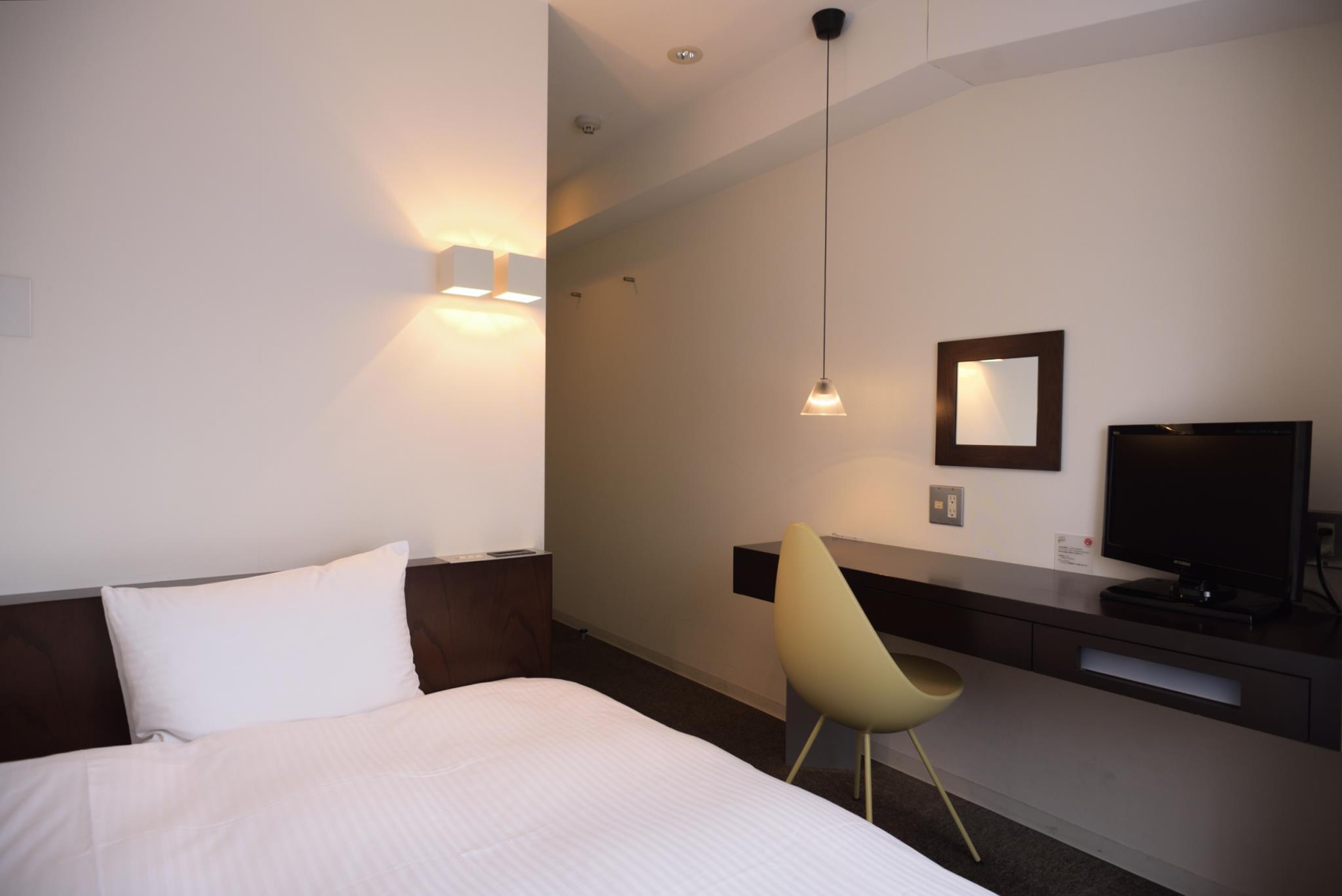 Semi Room, Single, Semi Double Bed, Smoking