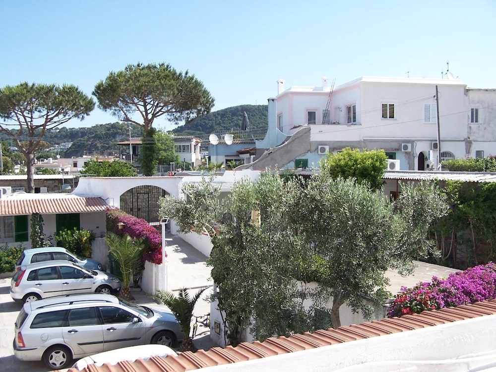 Hotel Villa Mena 10/50