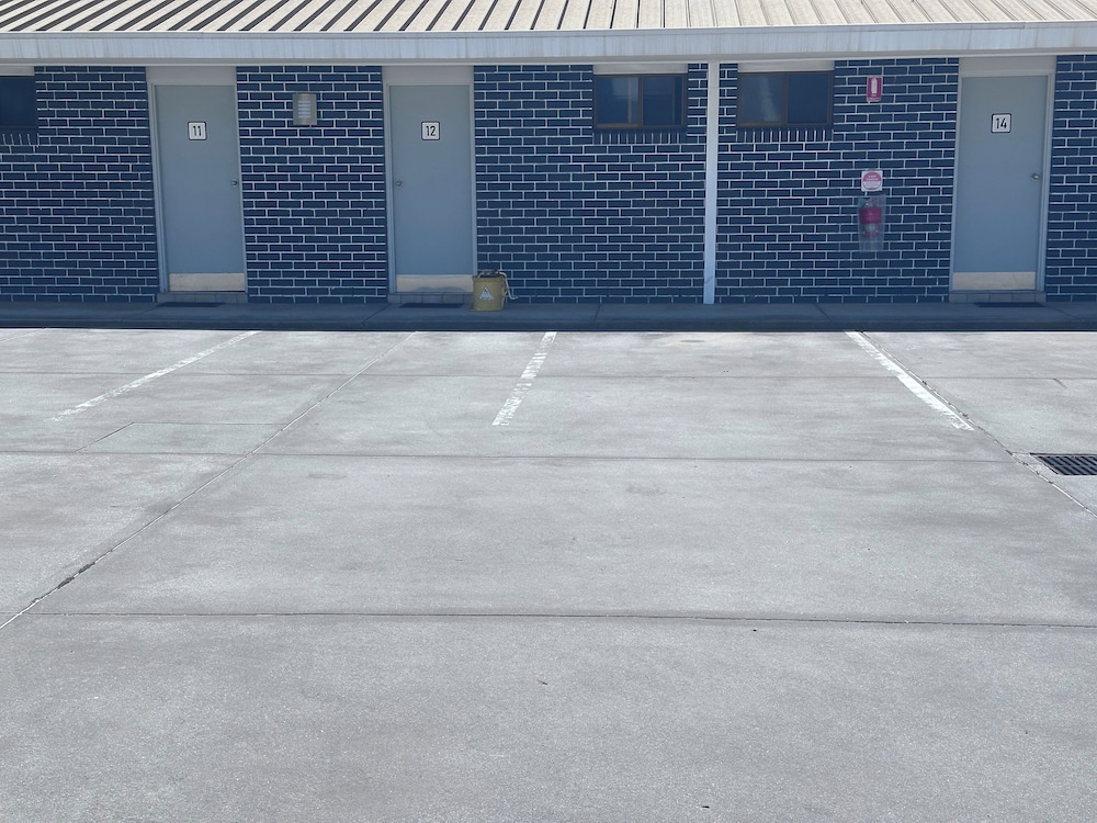 Albury Garden Court Motel 42/50