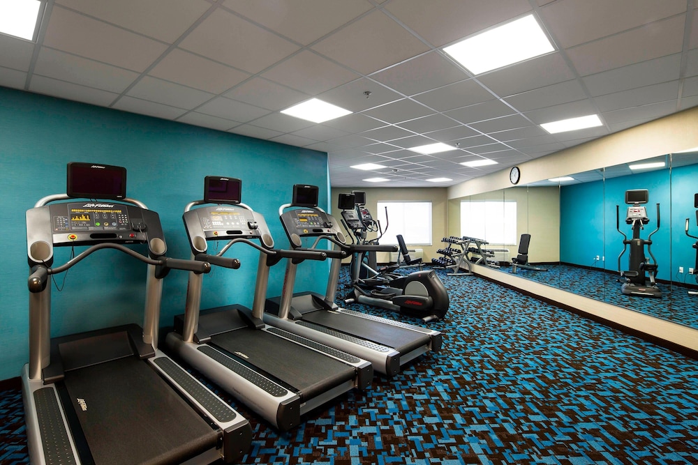 Fairfield Inn Suites Rancho Cordova 8/19