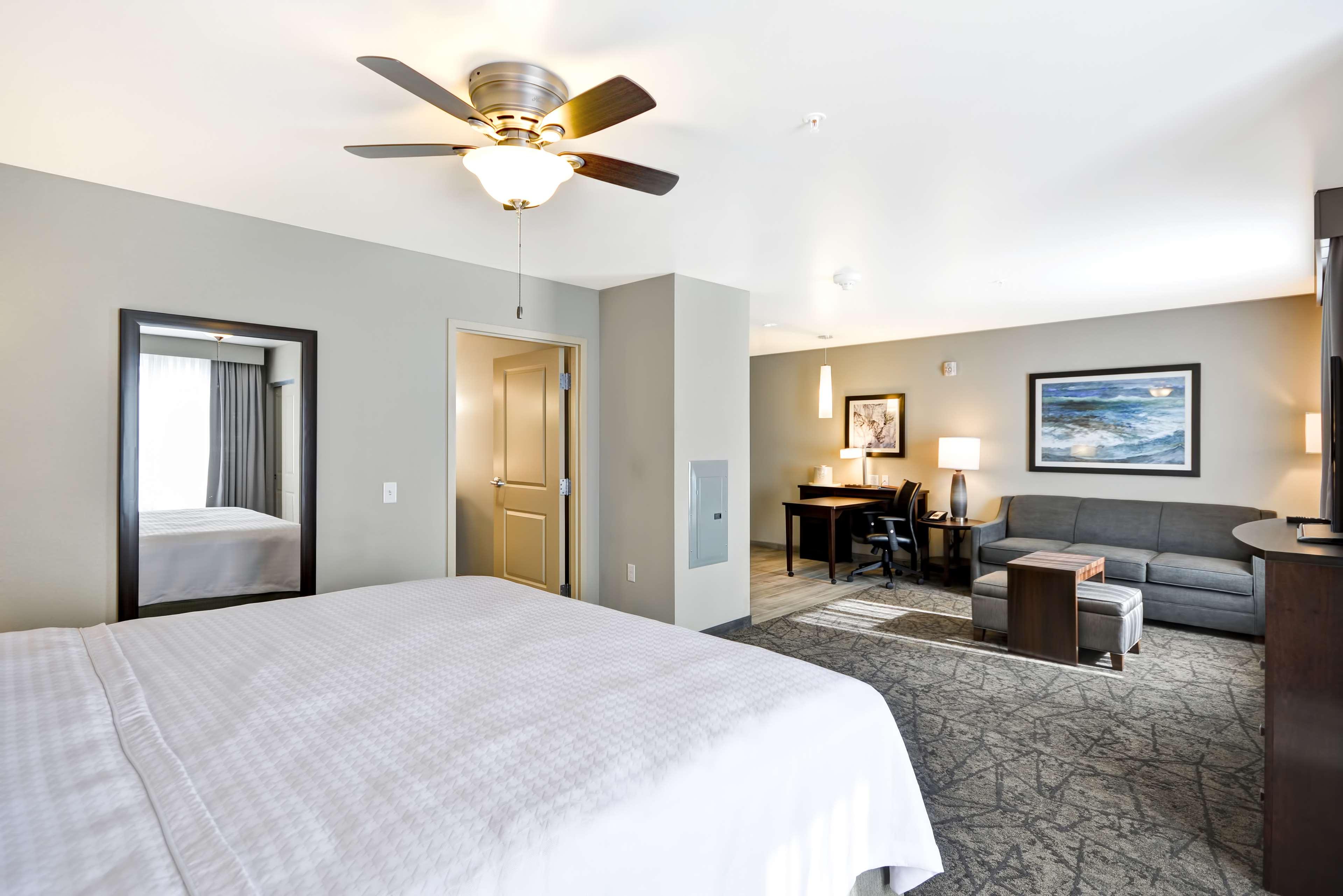 STUDIO, SUITE, KING BED, ACCESSIBLE