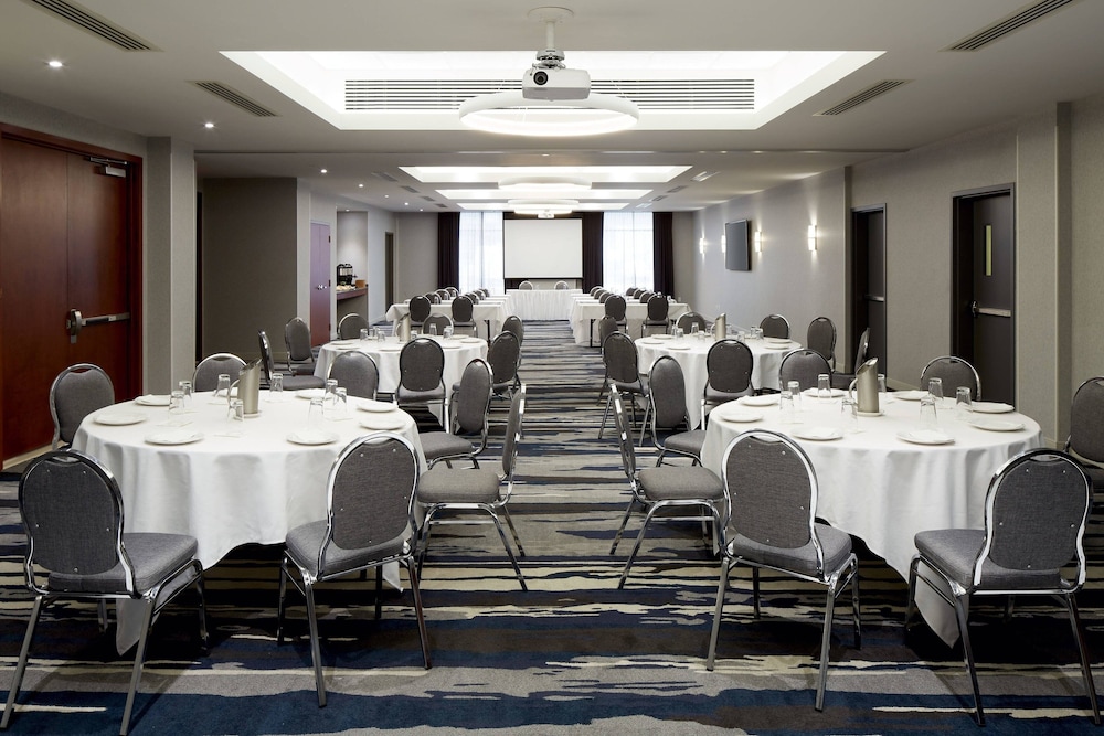 Fairfield Inn Suites Montreal Airport 29/30