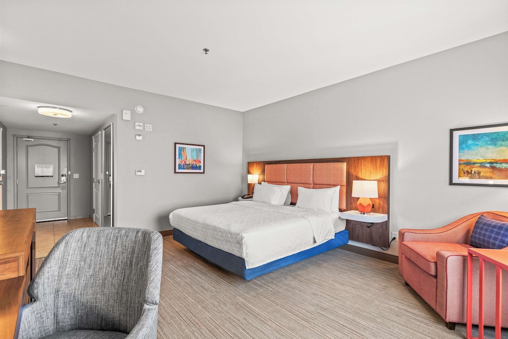 Room, King Bed, Peloton