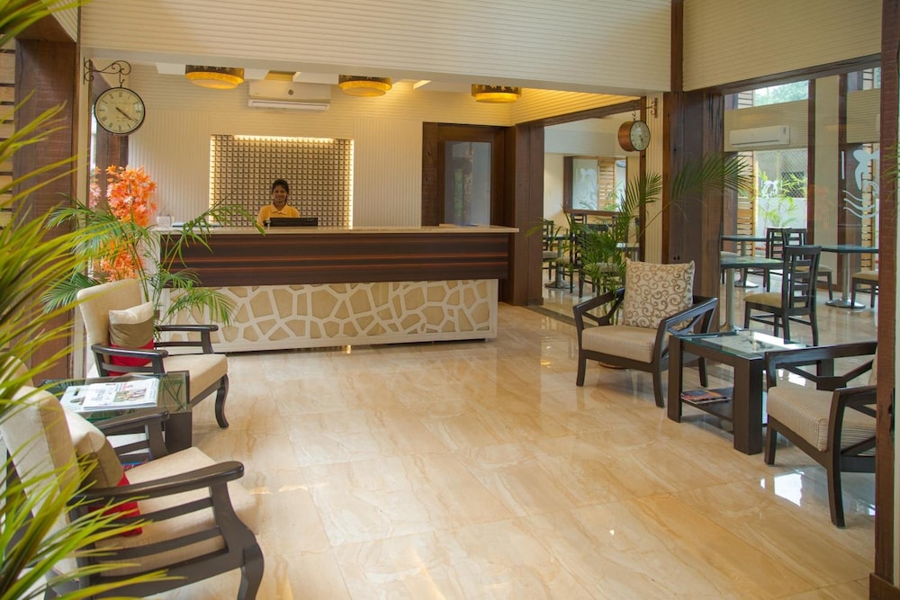 Red Fox Hotel Morjim 7/55