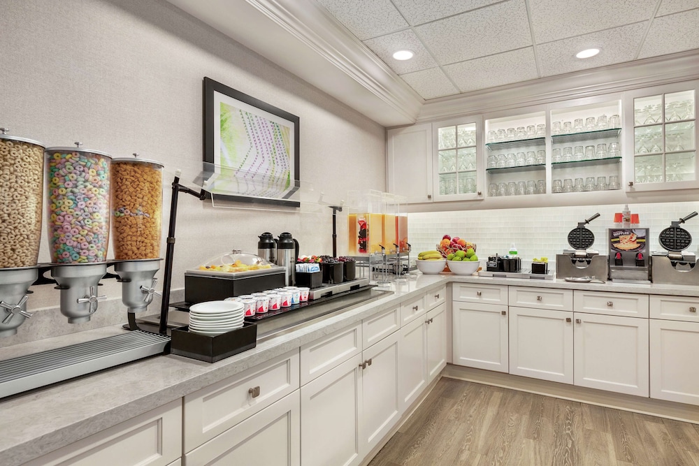 Homewood Suites by Hilton Fort Myers Airport/FGCU 9/47