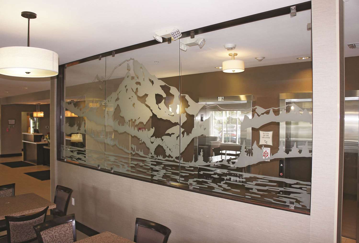La Quinta Inn & Suites by Wyndham Bellingham 7/34