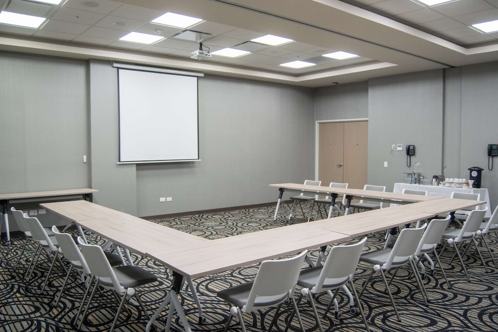 Hilton Garden Inn Leon Poliforum Ex Lq Hotel By La Quinta Leon Poliforum 48/56