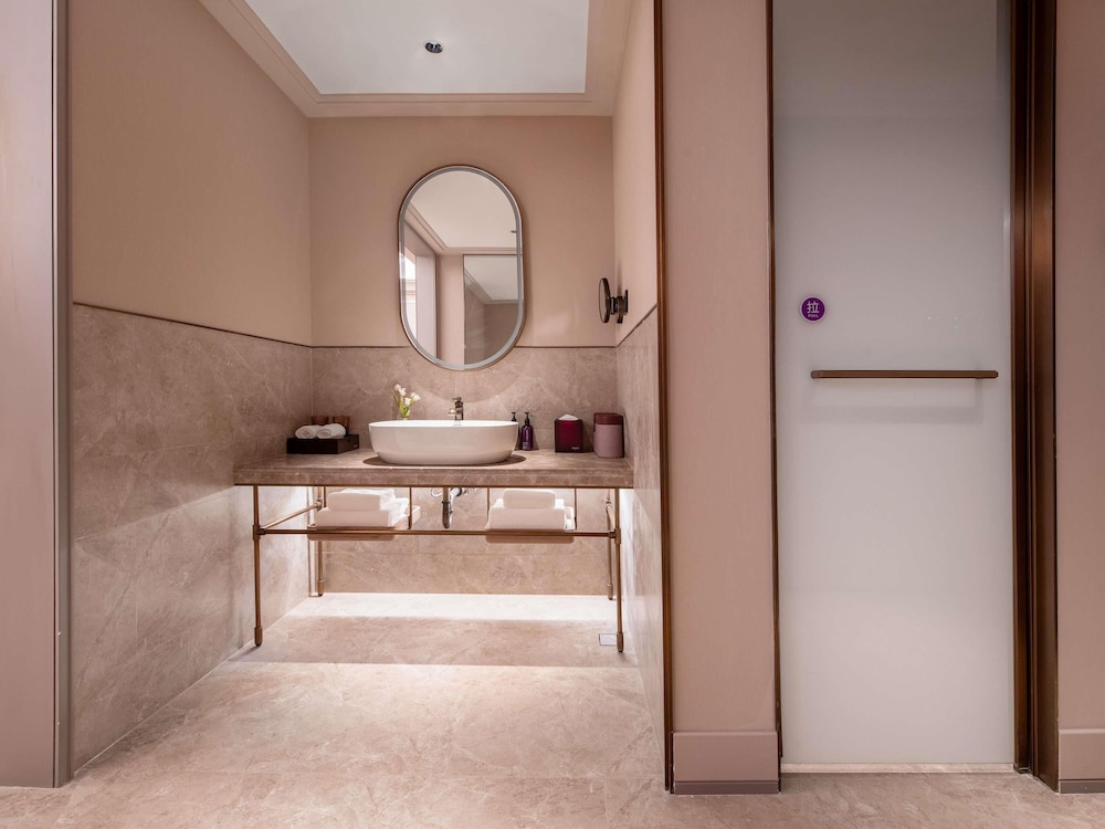 Mercure Chongqing Times Paradise Walk 26/50