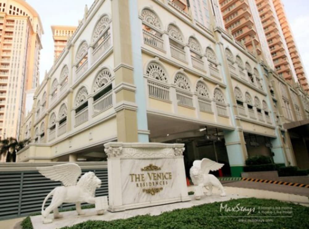 Maxstays - Max Pavilion At The Venice Residences 3/50