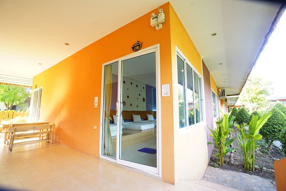 AURORA RESORT KANCHANABURI 5/50