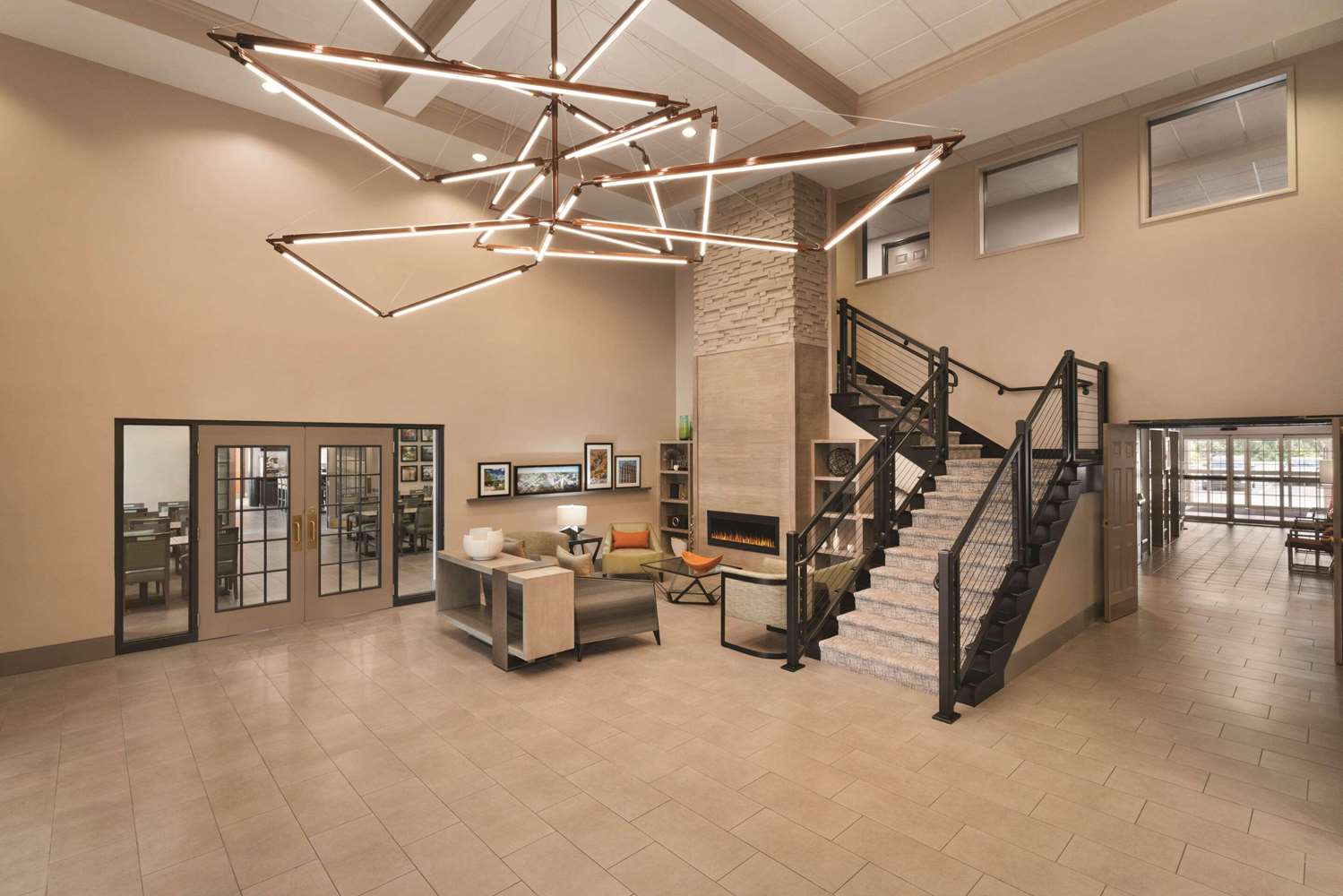 Country Inn & Suites By Radisson Grand Rapids East Mi 22/46
