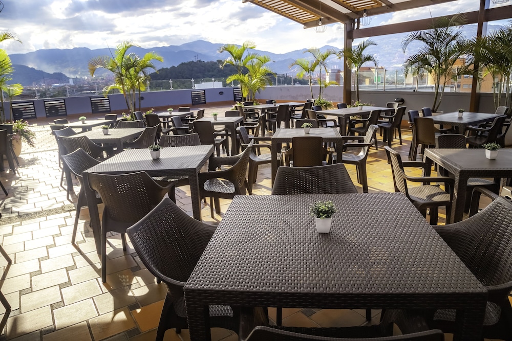 Best Western Plus Hotel San Diego 36/54