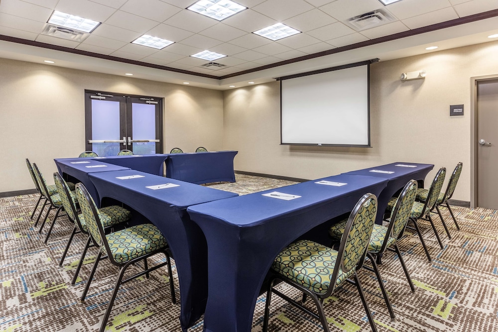 Hampton Inn Minneapolis Shakopee 33/33