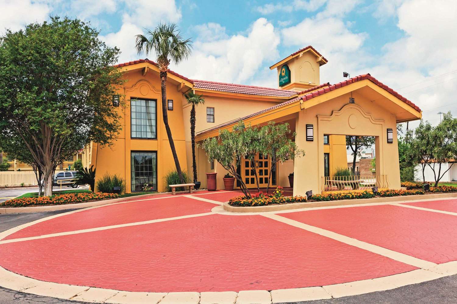 La Quinta Inn San Antonio Lackland 32/49