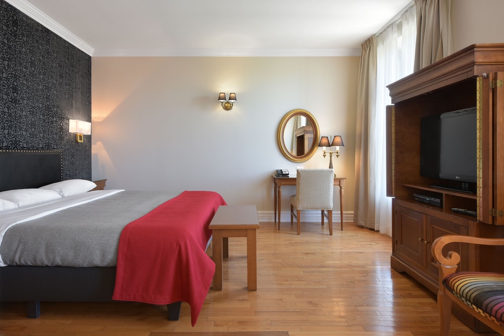 Auberge Bonaparte 40/60