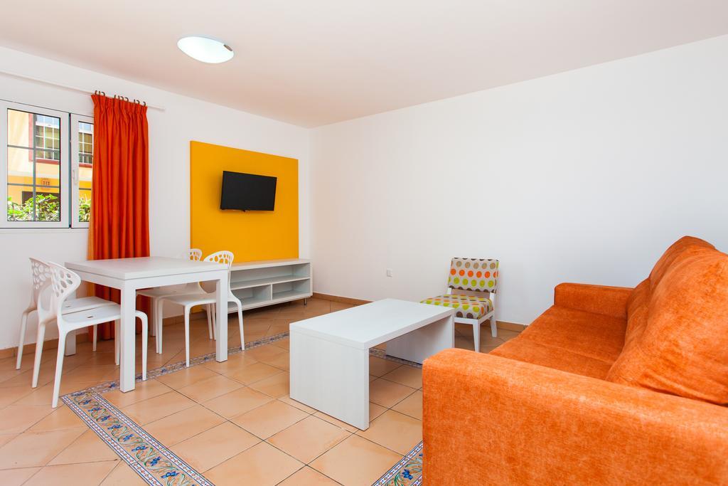 Maxorata Beach Apartments 24/36
