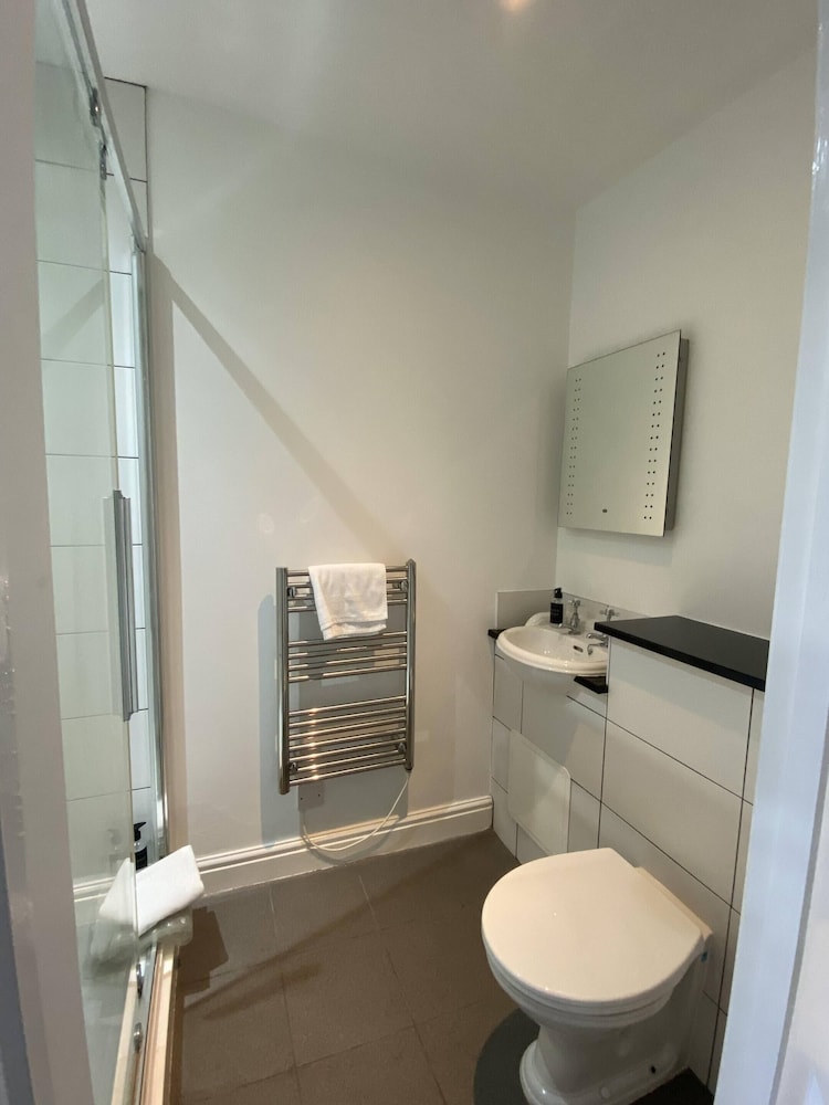 Cadgwith Cove Inn 49/50