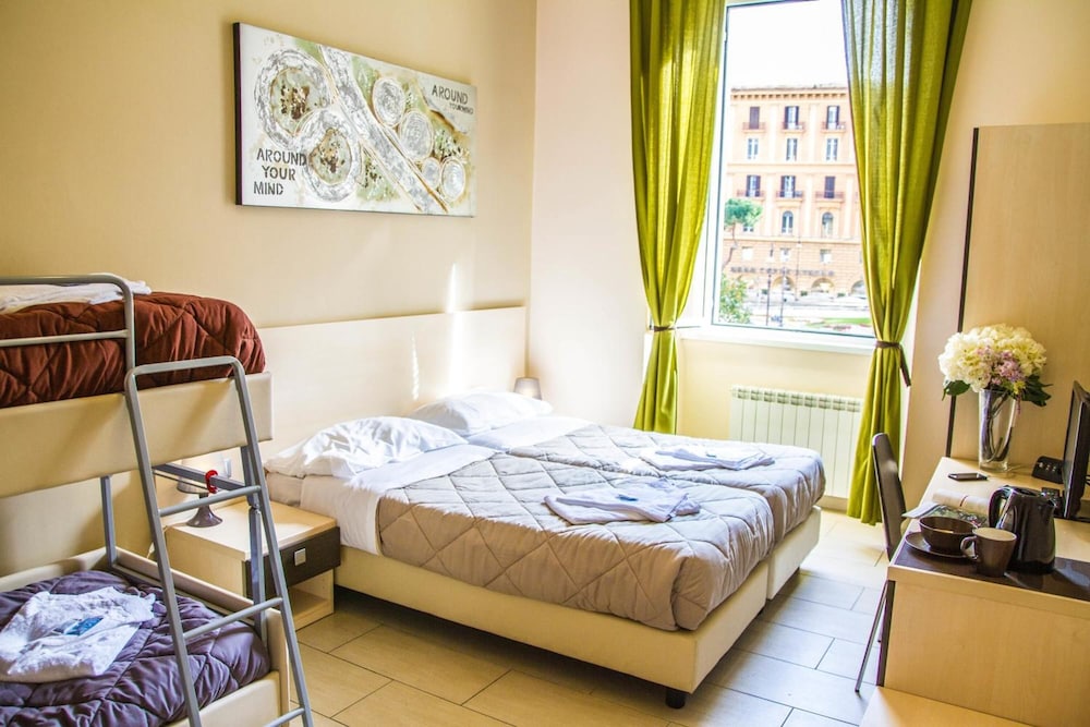 Mosaic Guest House 24/53